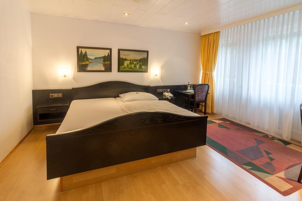 Hotel Sauerbrey Osterode am Harz Екстер'єр фото